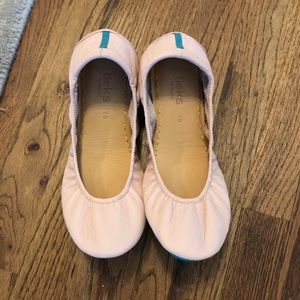 Tieks- Light Pink Size 10